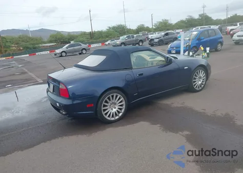 2002 Maserati Spyder Cambiocorsa из США, поврежденный, VIN ZAMBB18A520006915